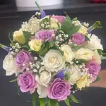 The Bride'S Flower - Creamy & Pink